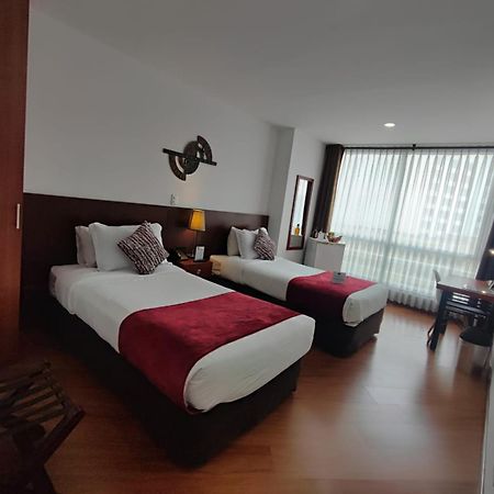 Hotel Casa Galvez Manizales Bagian luar foto