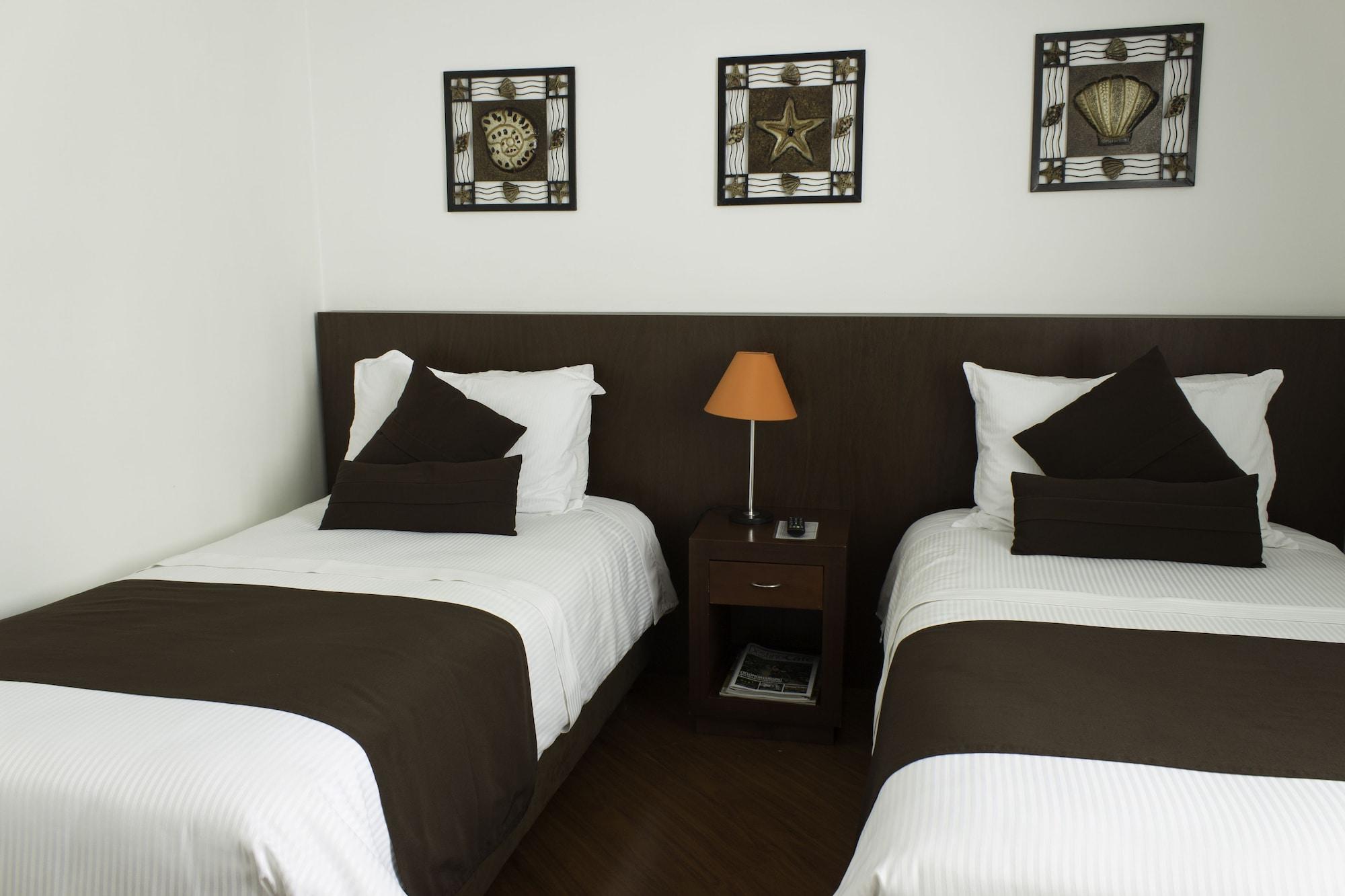 Hotel Casa Galvez Manizales Bagian luar foto