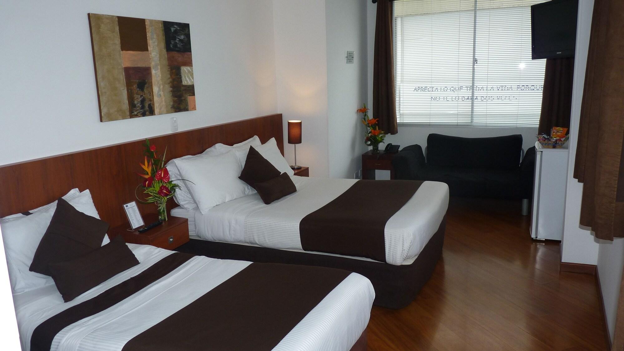 Hotel Casa Galvez Manizales Bagian luar foto