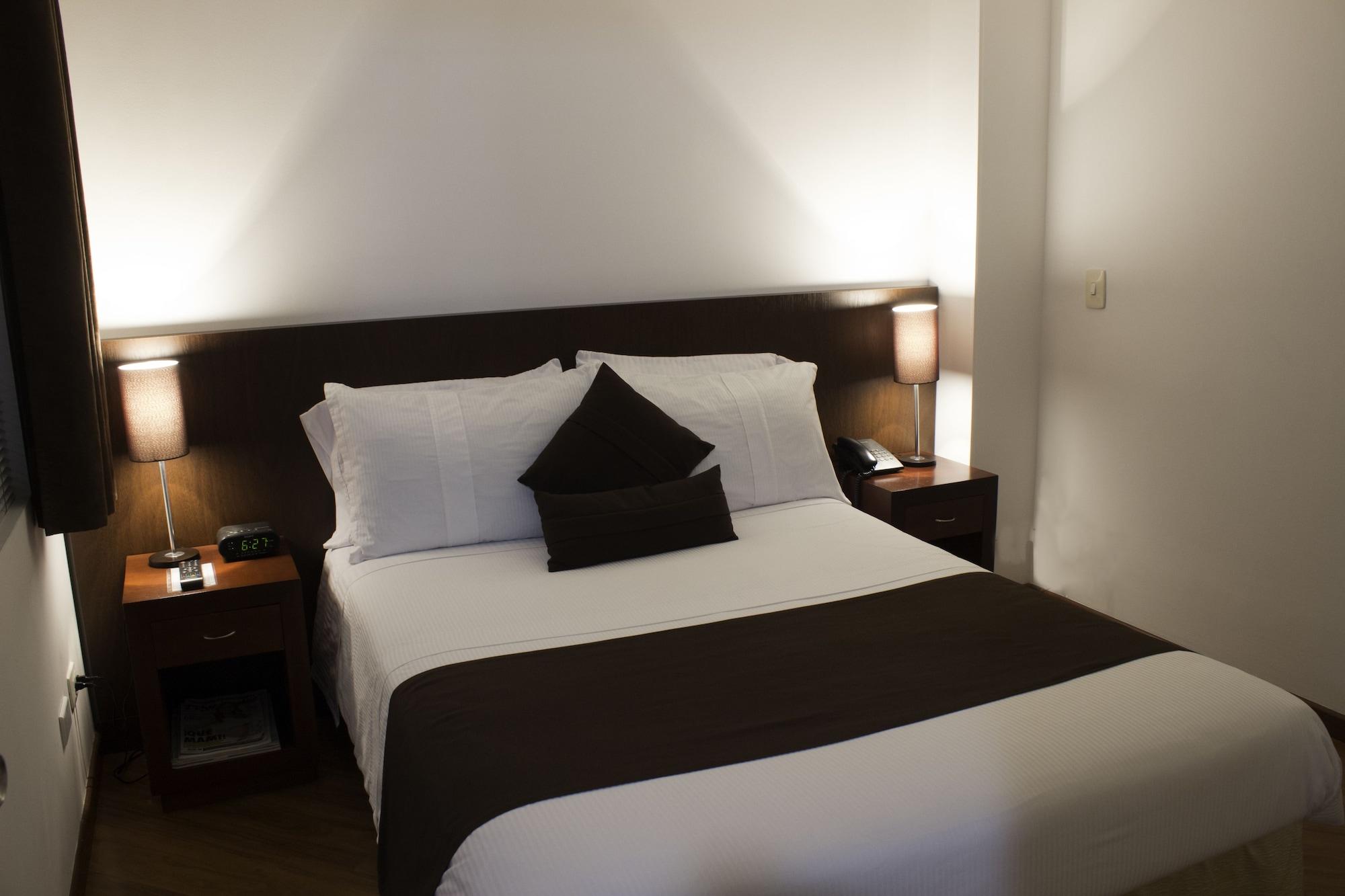 Hotel Casa Galvez Manizales Bagian luar foto