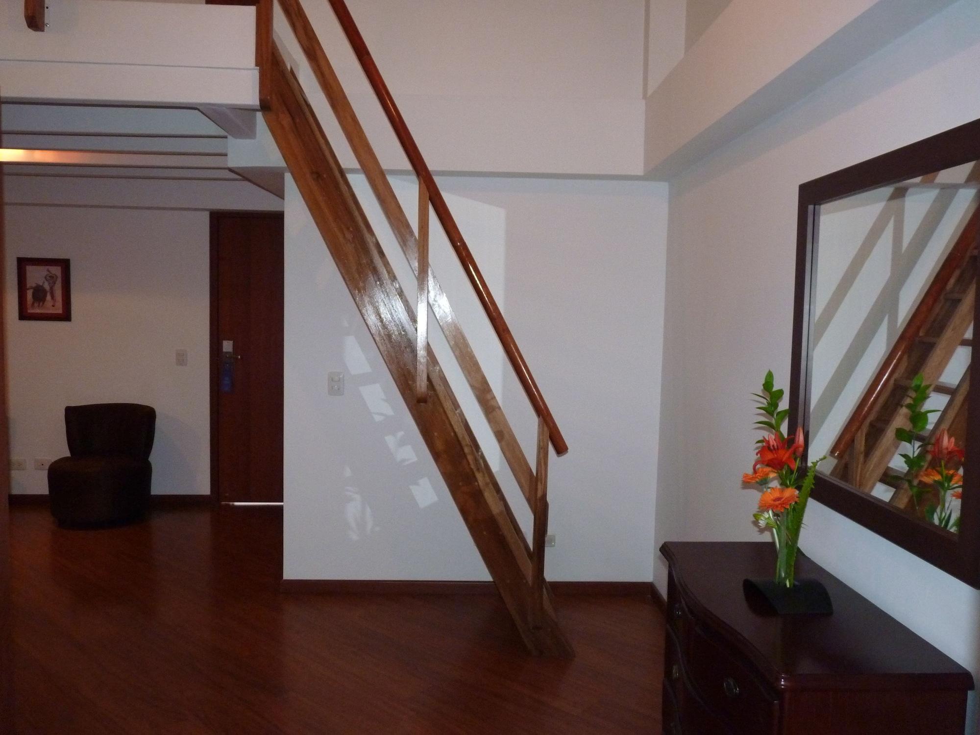 Hotel Casa Galvez Manizales Bagian luar foto