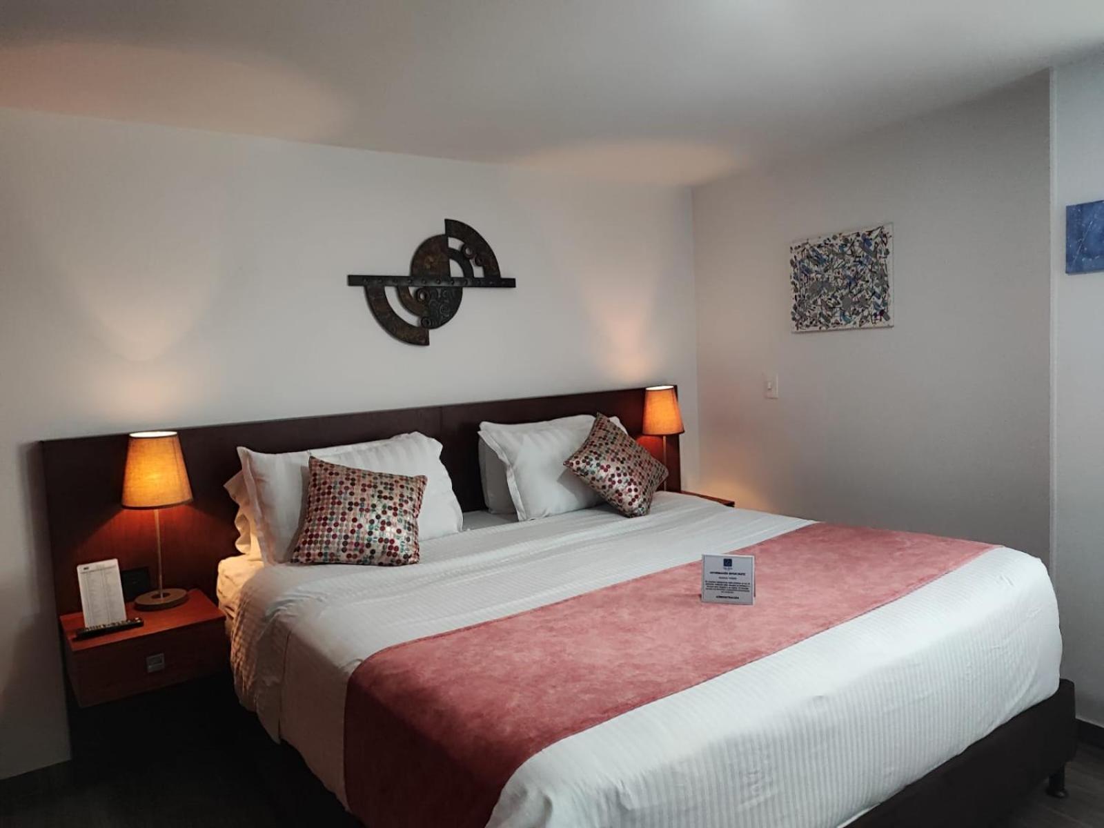 Hotel Casa Galvez Manizales Bagian luar foto